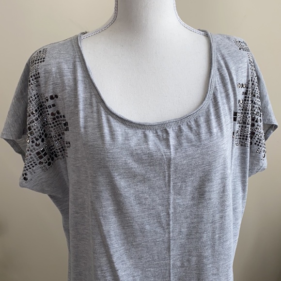 Avenue women’s top grey short sleeve Size 18/20 - Picture 3 of 7